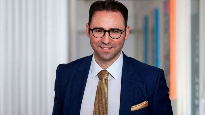 Davor Horvat, Vorstand der Honorarfinanz AG